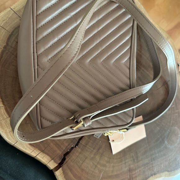 Quince Bags Quince Camera Bag Poshmark